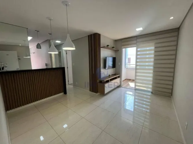 Apartamento semimobiliado no Villagio Rubi; Suzano/SP; 2 dormitórios (1 suíte); ampla sala