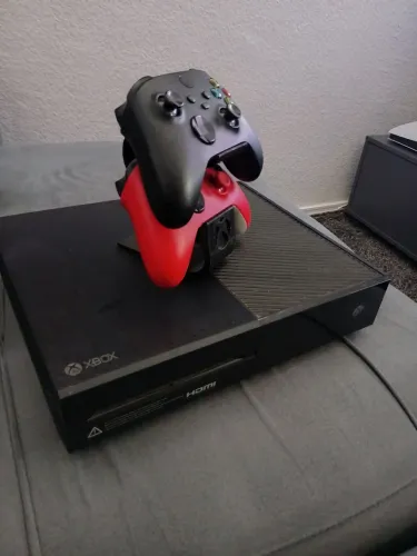 Vendo xbox one ou troco por iphone 13 