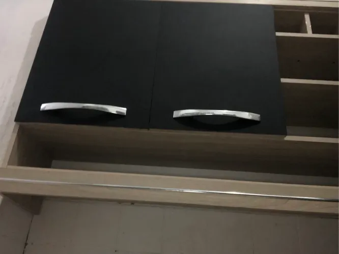Armário de cozinha semi-novo