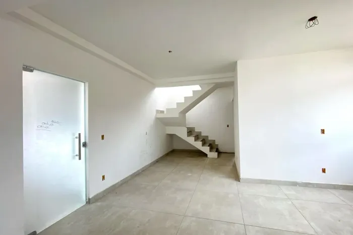 Apartamento à Venda - Tirol, 3 Quartos, 142 m2