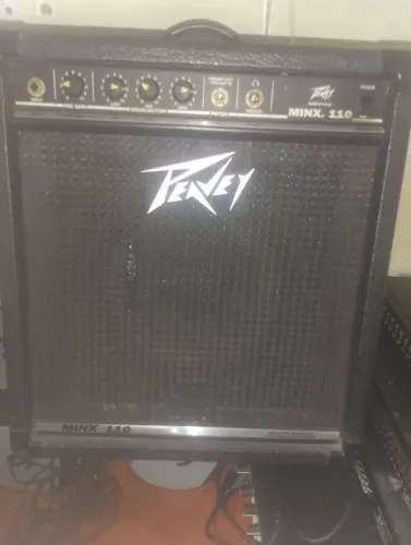 Amplificador Pevey Minx Madeira in U.S.A