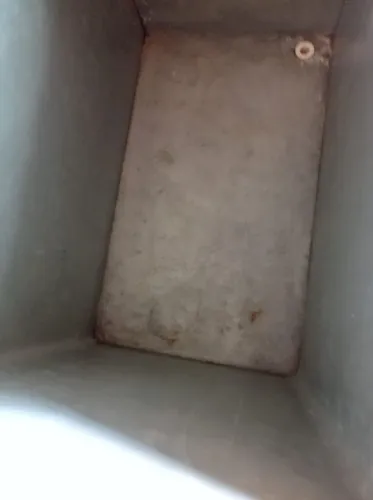 Vendo dois frizer usado mais funciona perfeitamente eu tenha uma distribuidora de bebida