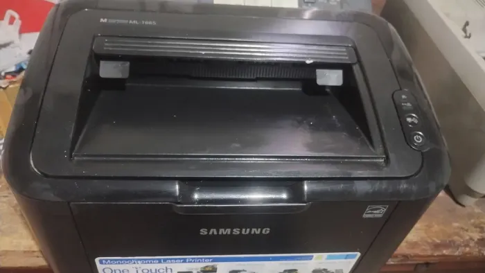 Impressora Samsung 1665 não liga 