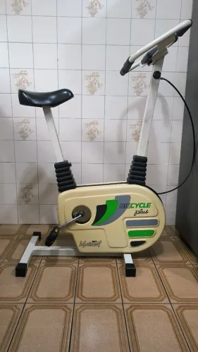 Bicicleta Ergométrica Biocycle Plus Movement