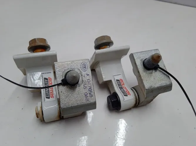 Par Dobradiça Porta Dianteira Direita Bmw 116i 118i 120i 130