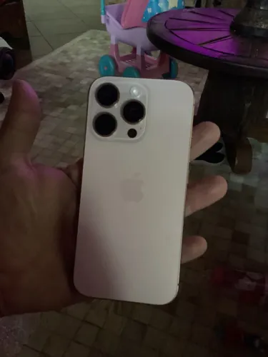 iPhone 16 Pro