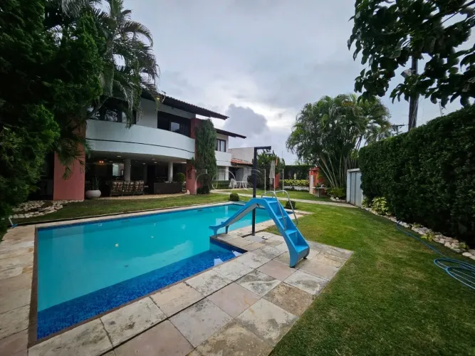 Casa Duplex | De Lourdes | 403² | 04 Suítes | 06 Vagas