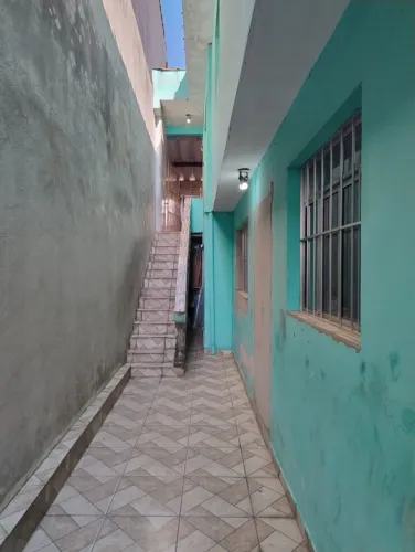 Casa para Locação em Santo André, PARQUE GERASSI, 2 dormitórios, 1 banheiro, 1 vaga
