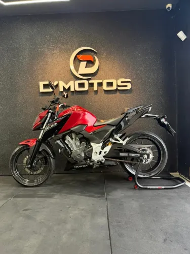 HONDA CB 300F TWISTER - 2025