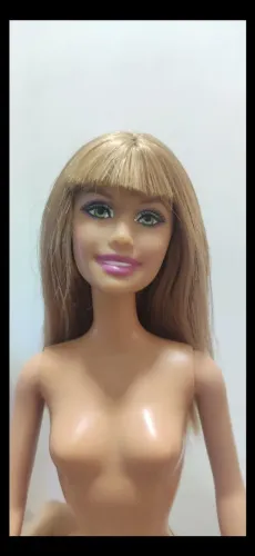 Boneca Barbie Summer 2008 similar Hannah Montana e Mia Colucci 