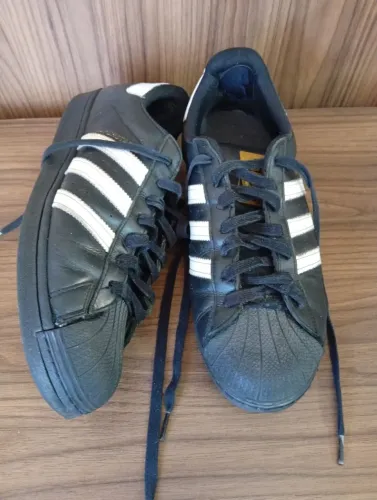 Tênis Adidas Superstar preto 43