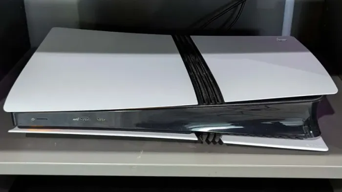 ps5 PRO com leitor de disco incluso quase não foi usado