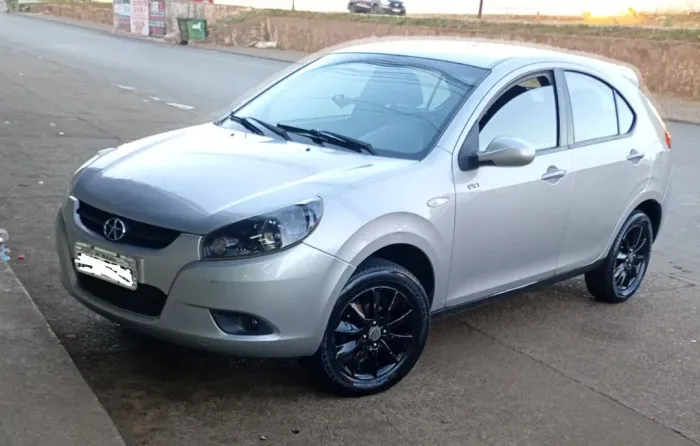 JAC J3 S 1.5 Jet Flex 16V VVT 5P 2013