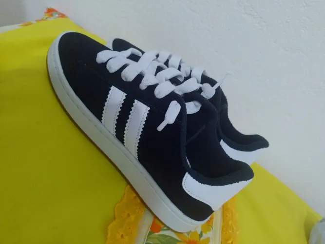 Sapato masculino nunca usado. TAM 41 moro no olho d'água