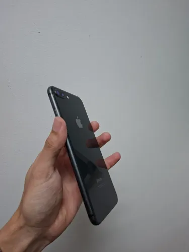 Vendo iPhone 8 bem conservado
