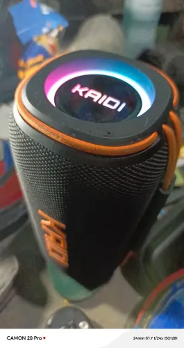 Caixa Bluetooth RGB + FM 60 Whats de potência entrada Tipo C e USB 