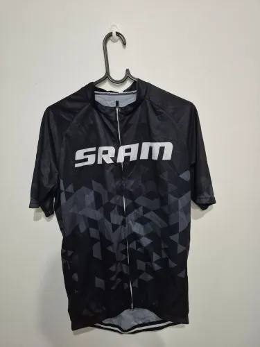 BAZAR BENEFICENTE DE JERSEYS DE CICLISMO