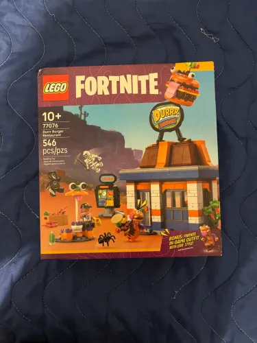 Lego Fortnite