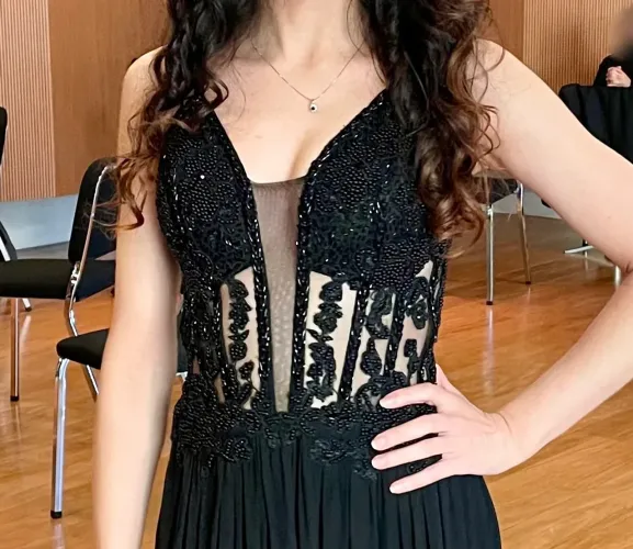 Vestido de festa com pedraria