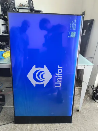 TV Samsung para reparo ou retirada de peças
