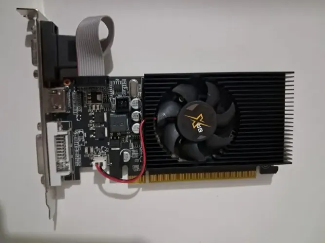 Placa de vídeo GT730 4gb