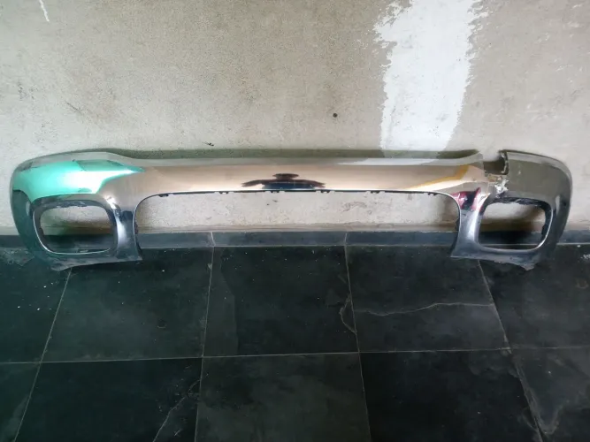 Aplique Spoiler Traseiro Mercedes Benz Glb (Detalhe)