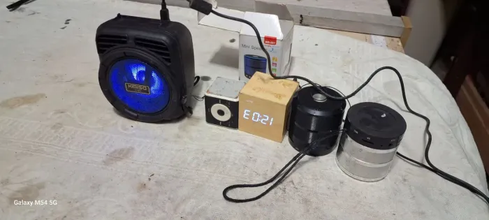 Caixa de som Bluetooth 