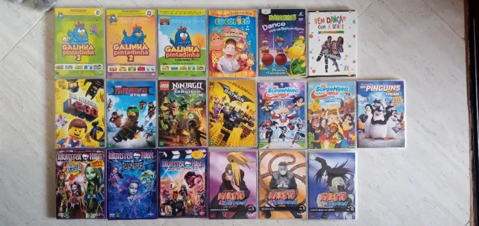 Lote de 19 DVDs Originais Infantis Galinha Pintadinha, Palavra Cantada, Lego, Naruto, etc