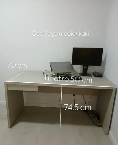 Mesa de Escritório/Escrivaninha 1,50m - Bege Médio/Kaki