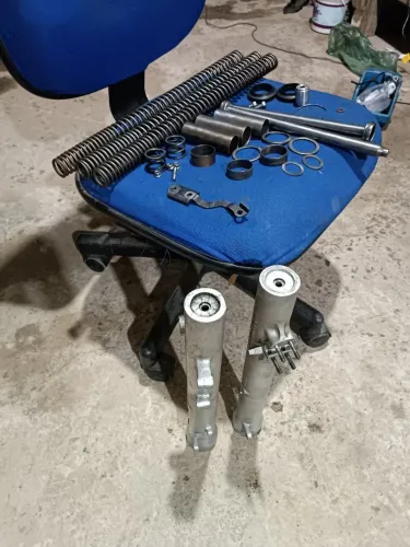 Peças Canela XRE 300 ( Também Vendo Separado)