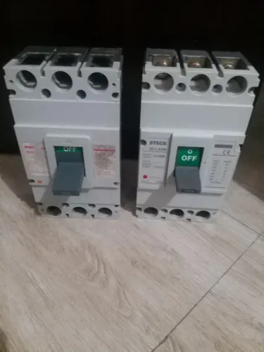 2 DISJUNTOR 350 AMP. STECK - valor unitário