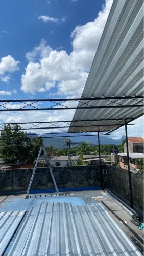 Telhado em ferro galvanizado 