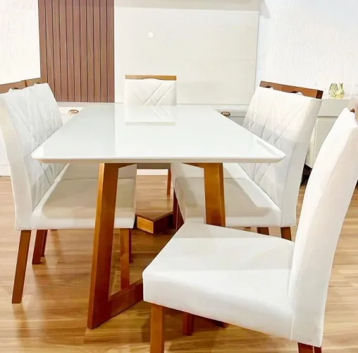 Mesa de jantar Maia com 6 cadeiras 