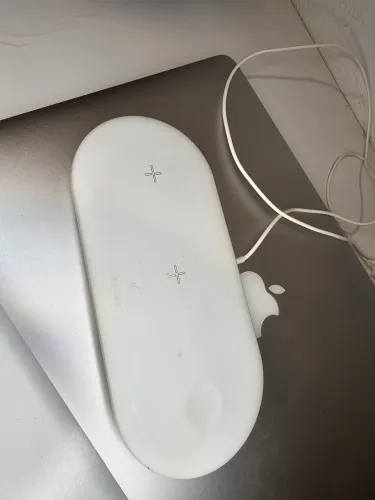 Carregador Sem Fio 3 Em 1, De Indução De Carga Rápido - Ideal para aparelhos Apple