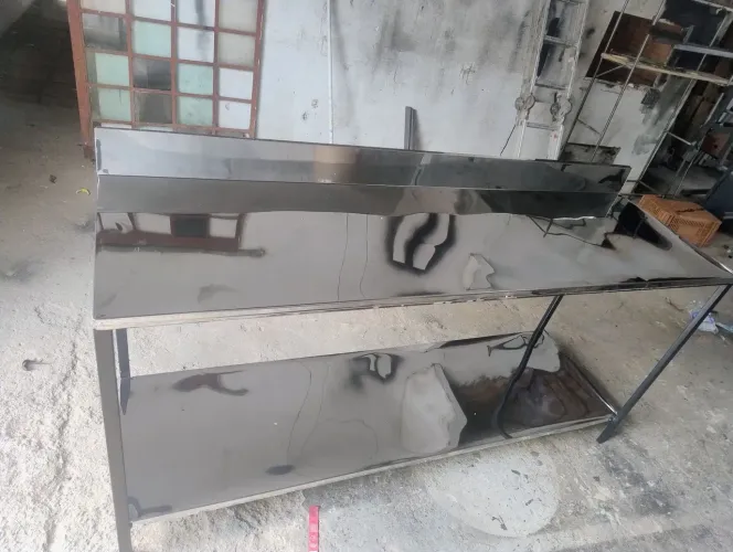 Mesa de aço inox para cozinha