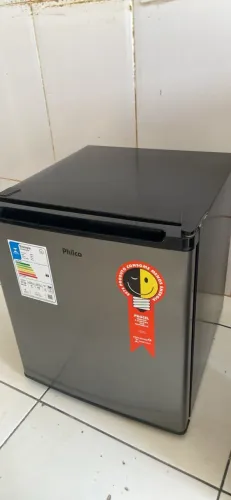 FRIGOBAR PHILCO 47 LITROS SEMI NOVO