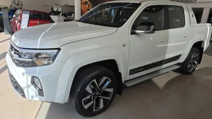 Volkswagen Amarok Extreme CD 3.0 4X4 TB Dies. Aut. 2025