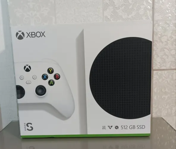 Xbox Series S 512GB - Novo lacrado SÓ VENDA