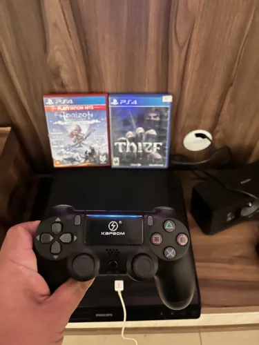 Playstation 4 slim1 tb(com garantia )