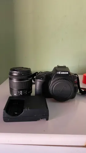 Câmera Digital Canon Eos Rebel Sl3 Dslr Com Lente 18-55mm