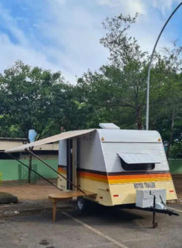 Trailer beija flor 4pessoas