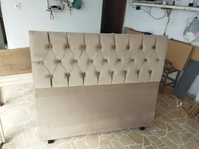 Cabeceira casal tamanho padrão 