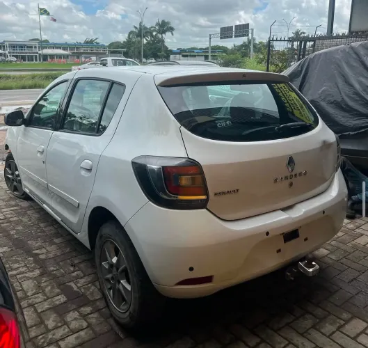 Peças Renault Sandero 1.0 3c 2017 Sucata - Para peças