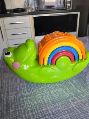 Jacaré de empilhar Fisher Price