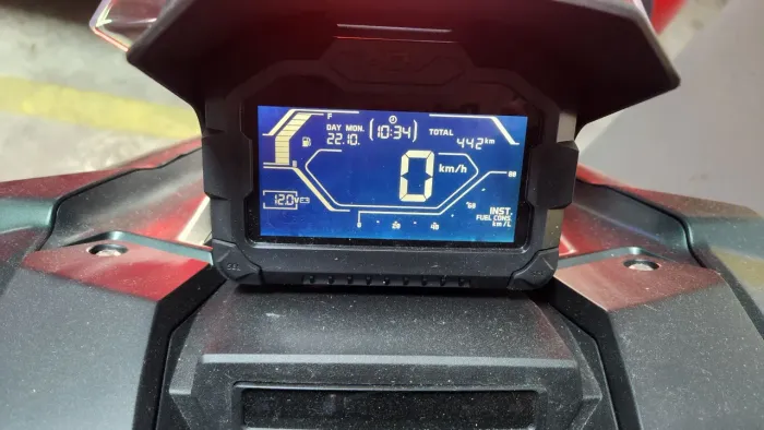 Honda ADV150 2024 450 KM