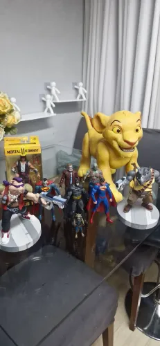 Boneco Batman,super homem, guardiões da galáxia,Mk, rei leão e outros