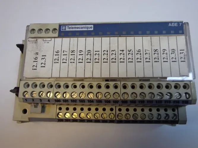 Modulo ABE7- H16R20 Telemecanique