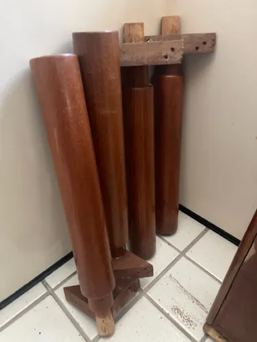 Base de mesa para sala de jantar + mesa em madeira maciça 