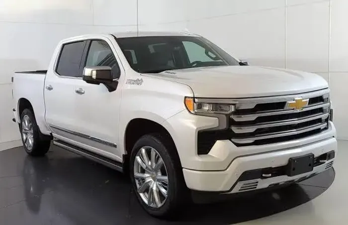 Chevrolet Silverado High Country 5.3 V8 AWD Aut. 24/25