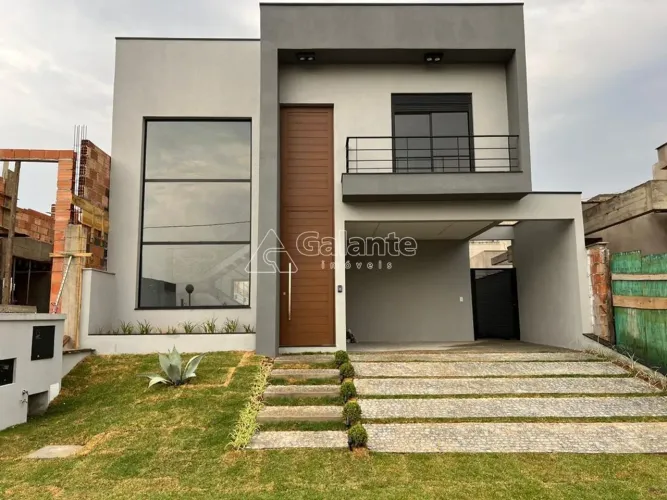 Casa a Venda em Condominio Fechado Região de Mansões Santo Antônio com 3 suítes